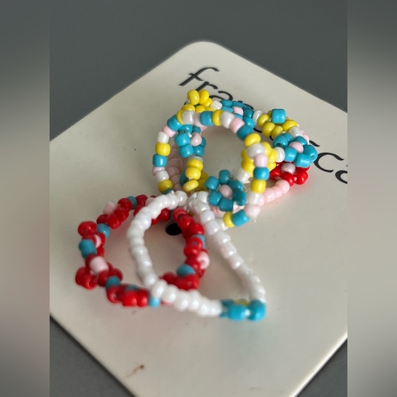 NWT francesca’s beaded stretch ring set of 6 - Picture 3 of 3